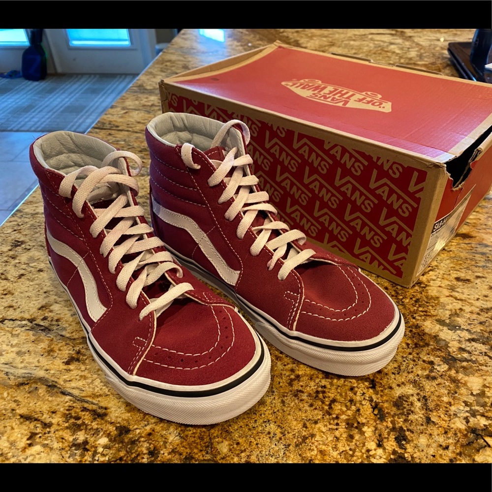 BNWT VANS Old Skool high top vans Wmns 7/Men’s 5.5